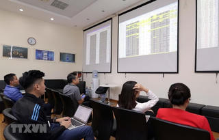 Hàng loạt cá nhân bị xử phạt vì có hành vi thao túng giá cổ phiếu