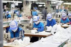 Bất chấp đại dịch, nhiều doanh nghiệp giữ nguyên phúc lợi, không cắt giảm nhân sự