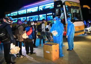 Ninh Thuận: Tổ chức đón các thai phụ, phụ nữ đang nuôi con nhỏ về quê