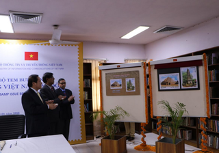 Công bố hai mẫu tem phát hành chung Việt Nam-Ấn Độ tại New Delhi