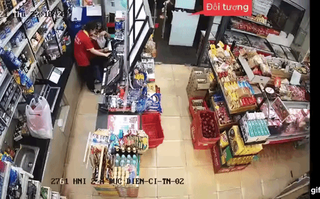 [VIDEO] Truy tìm đối tượng táo tợn cướp tài sản tại siêu thị
