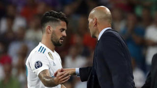 'Trò chơi' xoay vòng của Zidane ở Real Madrid