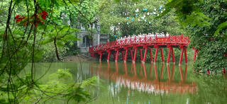 MV 'Vươn cao Việt Nam' đã vượt mốc hơn 12 triệu lượt xem