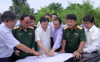 Phó Thủ tướng: Sớm mở rộng sân bay Tân Sơn Nhất