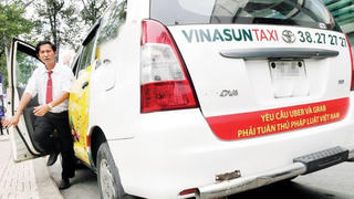 Lại hoãn phiên tòa Vinasun kiện Grab