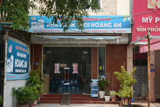 Khởi tố, tạm giam người bố vụ bé gái lớp 1 tử vong bất thường