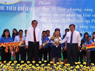 Cậu học sinh lớp 4 là Đại biểu Đại hội thi đua yêu nước toàn quốc