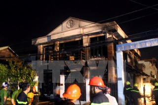 TP Hồ Chí Minh: Cháy cửa hàng chăn ga , 2 người chết