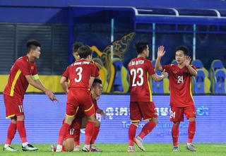 Thơ: Thiếu quân vẫn thắng!