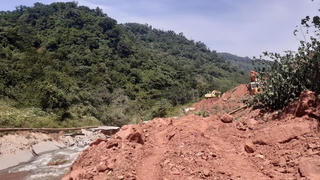 Lên phương án di dân tại các khu vực sạt lở trên tuyến biên giới Quảng Bình