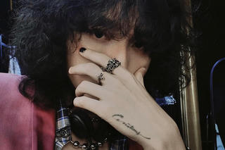 Thước đo giá trị xã hội của nghệ sĩ nằm ở đâu trong các sản phẩm nghệ thuật?