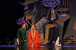 Sân khấu vẫn đi tìm khán giả