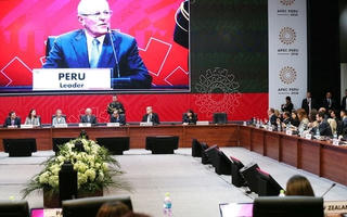 Chủ tịch nước Trần Đại Quang dự Phiên toàn thể thứ hai APEC 2016
