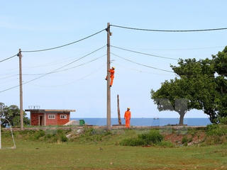 Quảng Trị: Tiếp nhận hệ thống điện trên đảo Cồn Cỏ