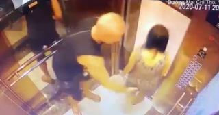 Người đàn ông ngoại quốc sàm sỡ phụ nữ trong thang máy bị phạt 200 ngàn