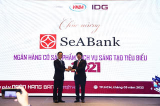 SeABank được vinh danh 2 giải thưởng 'Ngân hàng Việt Nam tiêu biểu 2021'
