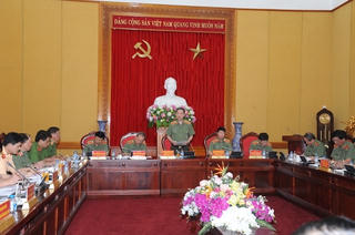 Kiên quyết xử lý các vụ tụ tập đông người, chặn quốc lộ, tuần hành gây rối