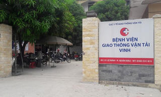Thai nhi tử vong, đình chỉ bác sĩ và nữ hộ sinh
