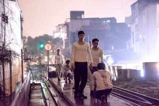 Nghệ sĩ Hàn Quốc hoài niệm về ga Long Biên