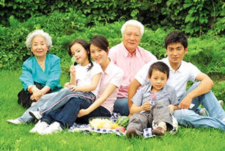 Tọa đàm “Hạnh phúc gia đình trong giai đoạn hiện nay”