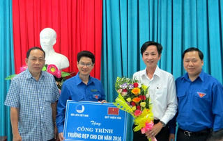 'Trường đẹp cho em' đến với học sinh đảo Hòn Chuối, Cà Mau