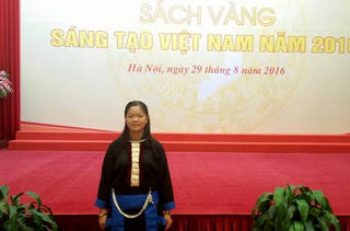 Người nhân giống cây lá tắm người Dao