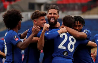 Đánh bại M.U, Chelsea đối đầu Arsenal ở chung kết FA Cup