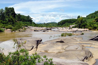 4 em học sinh THCS chết đuối thương tâm