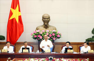 Nỗ lực giảm phí cho doanh nghiệp