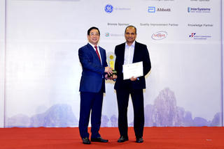 Vinmec được vinh danh là ‘Bệnh viện Việt Nam tiến bộ nhất’ và ‘An toàn người bệnh’