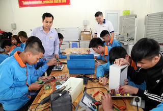 Giáo dục hướng nghiệp: Chú trọng lồng ghép và liên thông