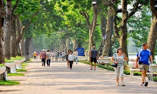 Ngày 30-4: Bắc Bộ mát mẻ, Nam Bộ tiếp tục nắng nóng