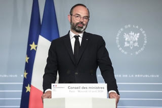 Thủ tướng Pháp Edouard Philippe bất ngờ nộp đơn từ chức