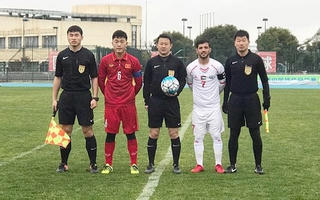 U23 Việt Nam cầm hòa 1-1 Palestine trong ngày Công Phượng đá dự bị