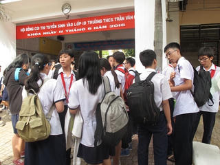 TP Hồ Chí Minh: 400 thí sinh bỏ thi