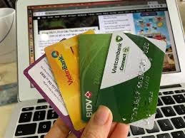 Số phận của thẻ từ ATM sau ngày 31/12/2021 sẽ ra sao?