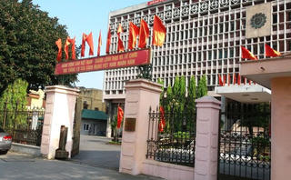 Cán bộ Tỉnh ủy Hải Dương bị cách chức vì không có bằng cấp 3