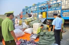 Đề xuất xây dựng hàng rào chống buôn lậu