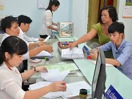 Phấn đấu giảm 10% công chức và 20% viên chức