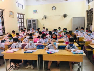 Hải Phòng: Ngày 8/3, học sinh trở lại trường học