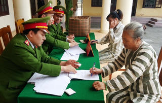 Thanh Hóa: 11 phạm nhân được nhận Quyết định đặc xá