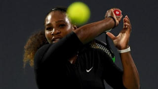 Serena Williams bỏ Australia Mở rộng 2018