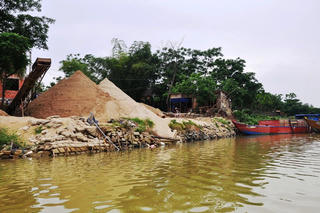 Chấn chỉnh tình trạng khai thác cát trái phép