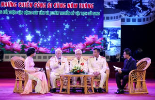 Những kỷ vật của một thời hoa lửa