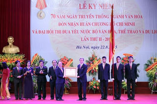 Ngành VHTT&DL đón nhận Huân chương Hồ Chí Minh