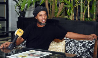 Ronaldinho sắp được tự do