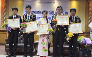 Câu chuyện bên những tấm huy chương