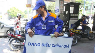 Quỹ bình ổn xăng dầu còn hơn 3.975 tỷ đồng