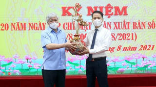 Kỷ niệm 20 năm Tạp chí Mặt trận xuất bản số đầu tiên