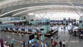 Mở 'luồng' riêng tại sân bay, ưu tiên đặc biệt phóng viên thượng đỉnh Mỹ - Triều